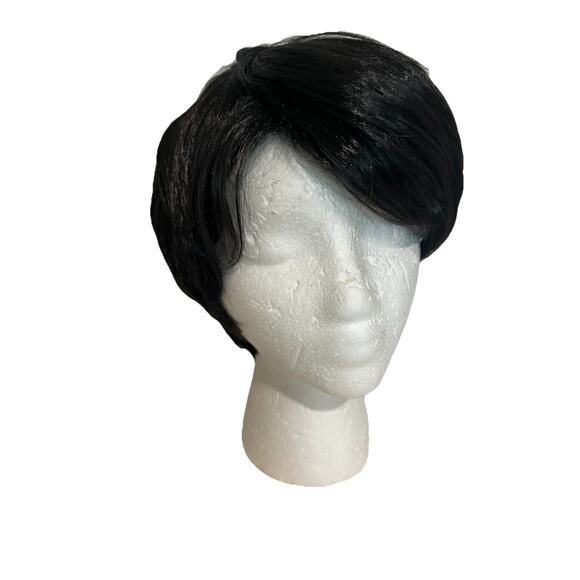 Women’s Short Straight Black Wig Soft Classic Cap Full Synthetic Natural Look - Picture 1 of 15
